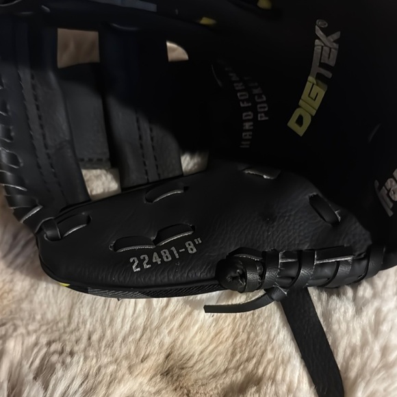 Franklin Black and Yellow Digitek Baseball Glove - Picture 4 of 6